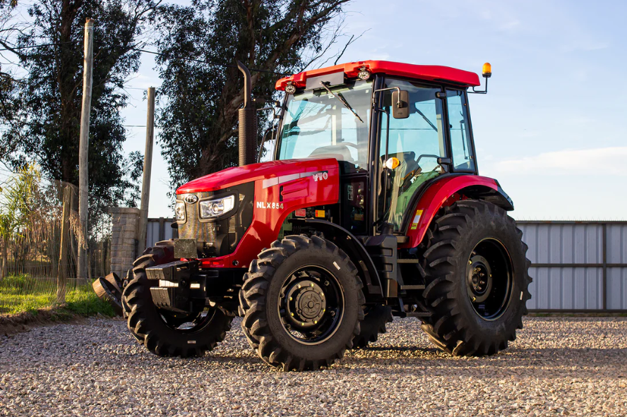Trator YTO NLX 854